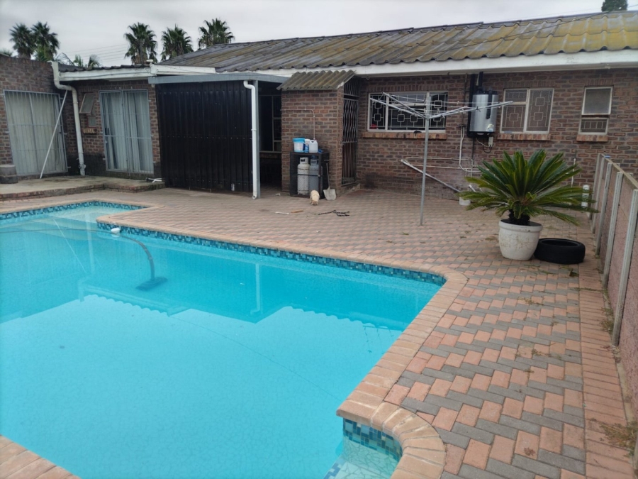 4 Bedroom Property for Sale in Retief Eastern Cape